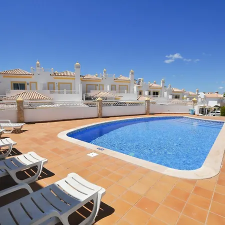 Sunny Terrace Townhouse By Ocvillas *